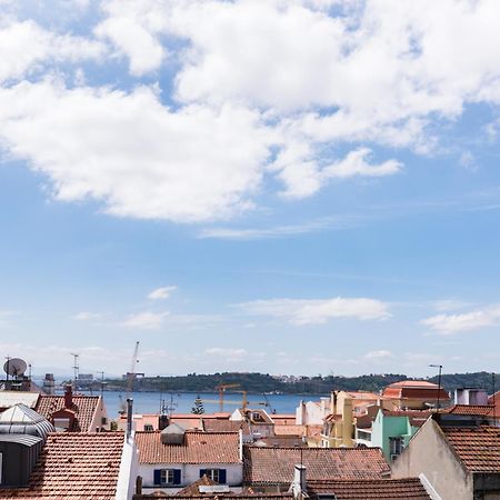 Designer Flats In Lapa By Lovelystay Lissabon Exterior foto