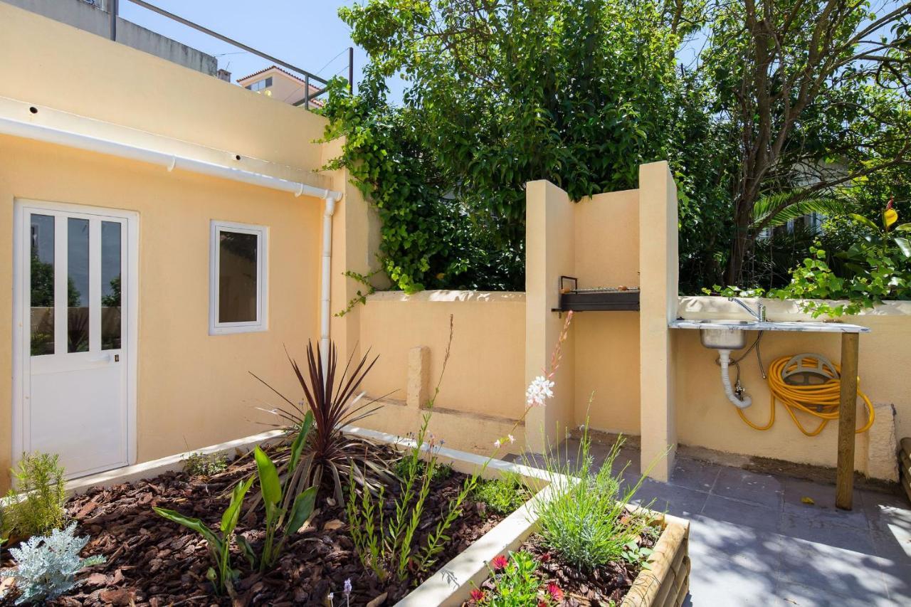 Designer Flats In Lapa By Lovelystay Lissabon Exterior foto
