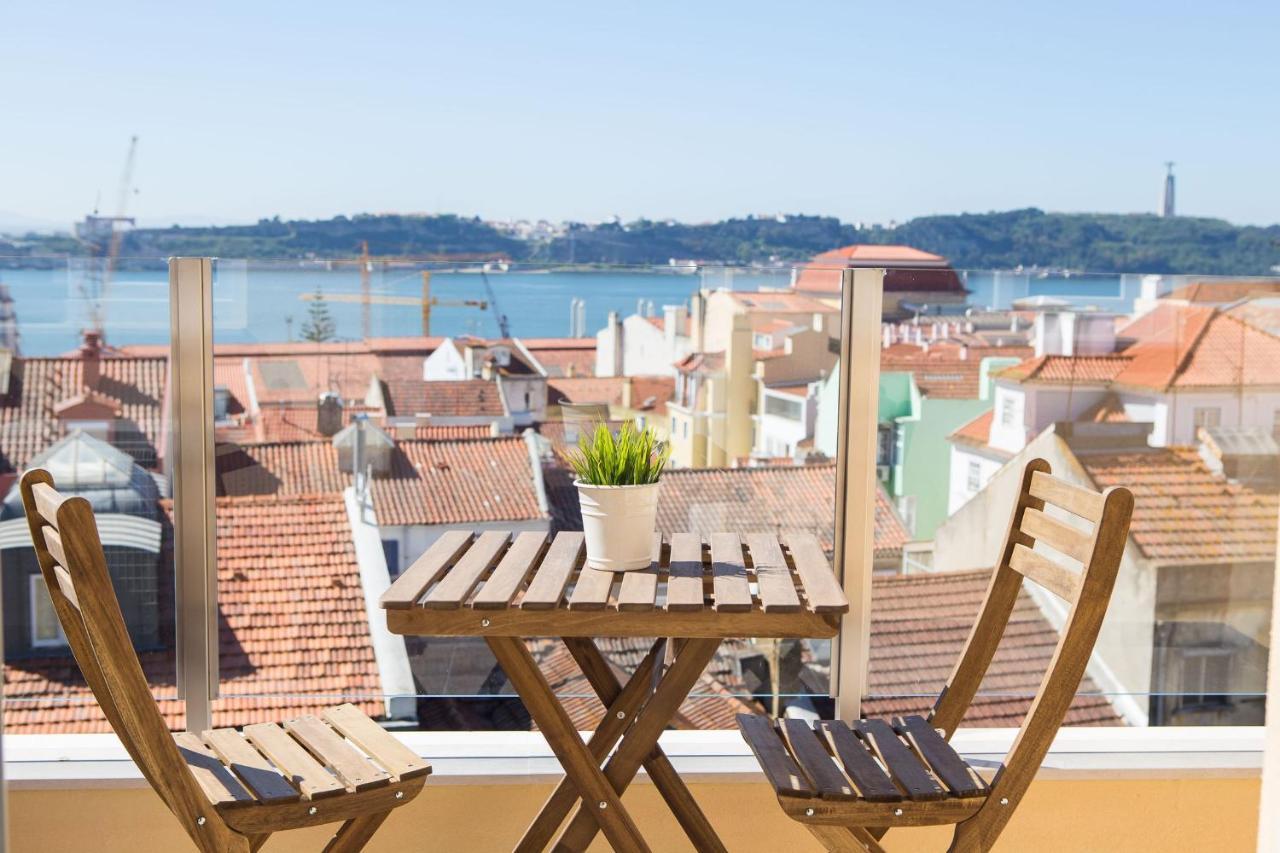 Designer Flats In Lapa By Lovelystay Lissabon Exterior foto