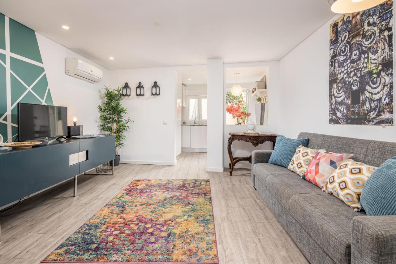 Designer Flats In Lapa By Lovelystay Lissabon Exterior foto