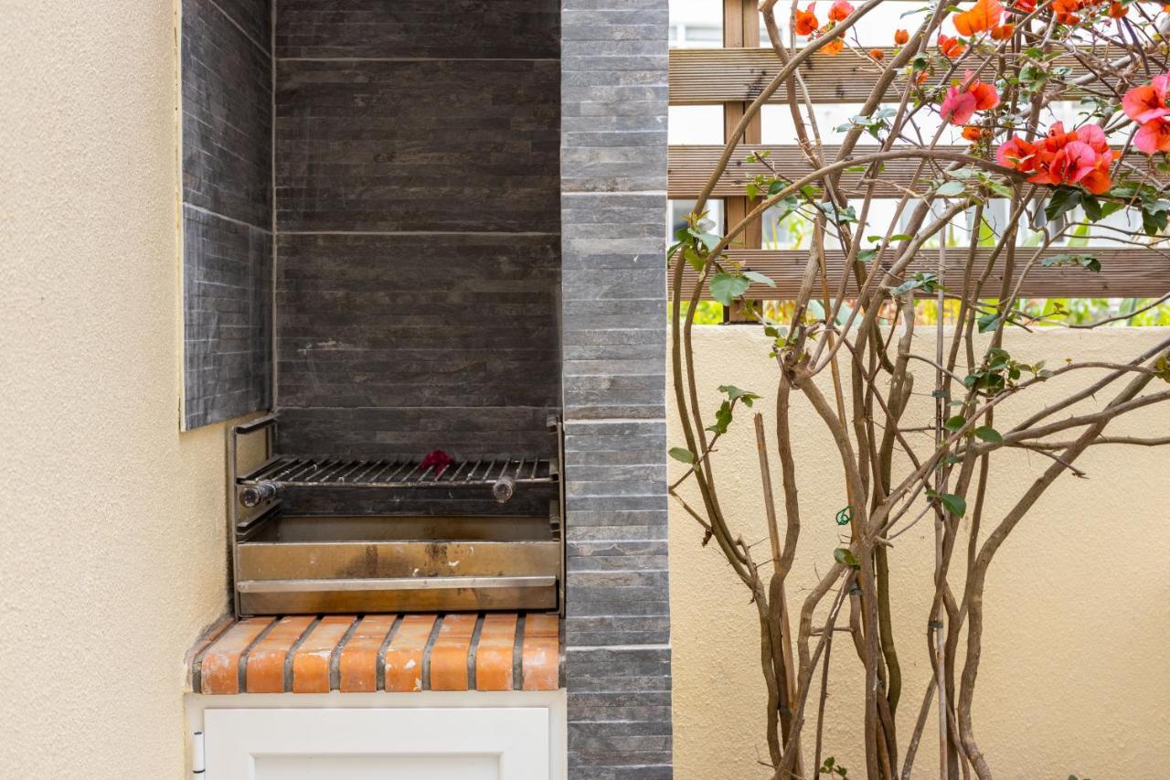 Designer Flats In Lapa By Lovelystay Lissabon Exterior foto