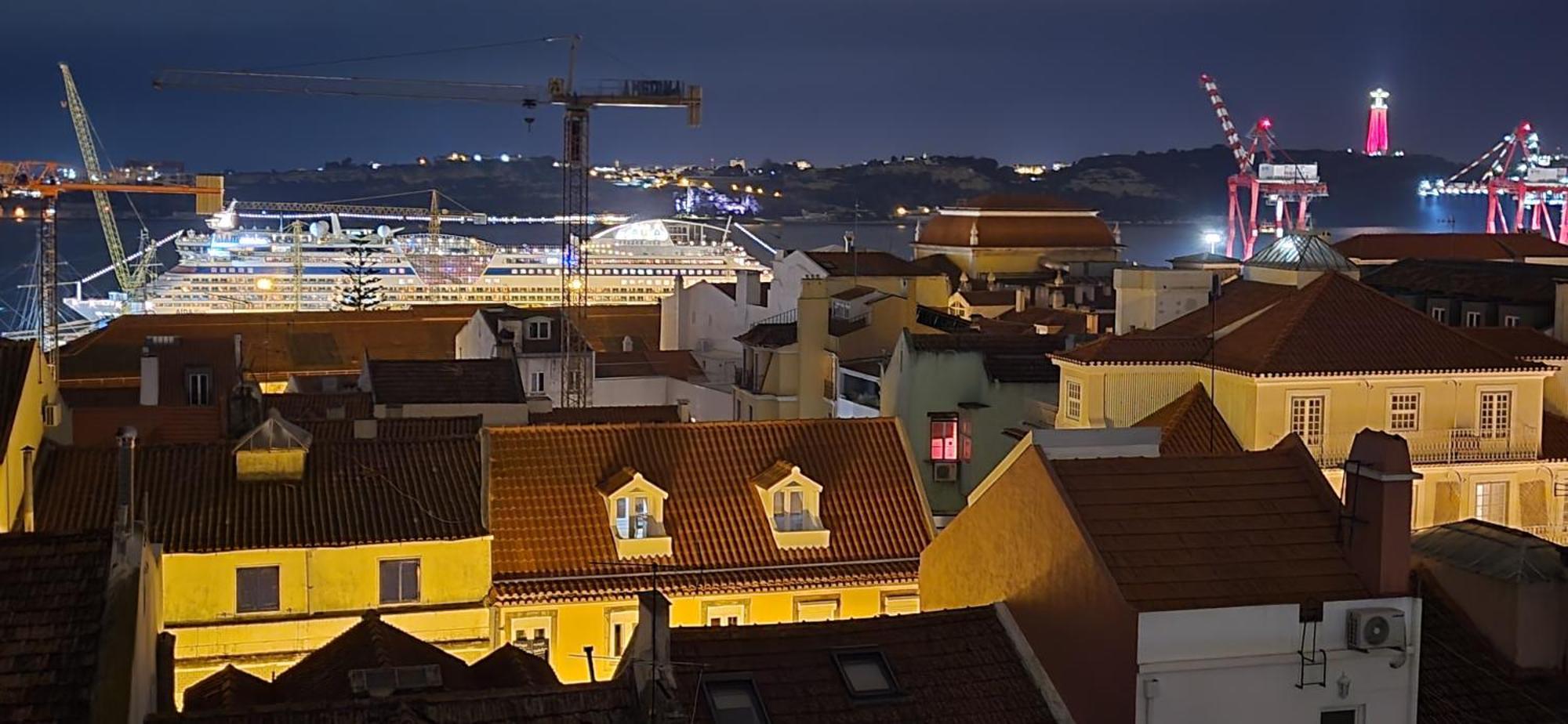 Designer Flats In Lapa By Lovelystay Lissabon Exterior foto